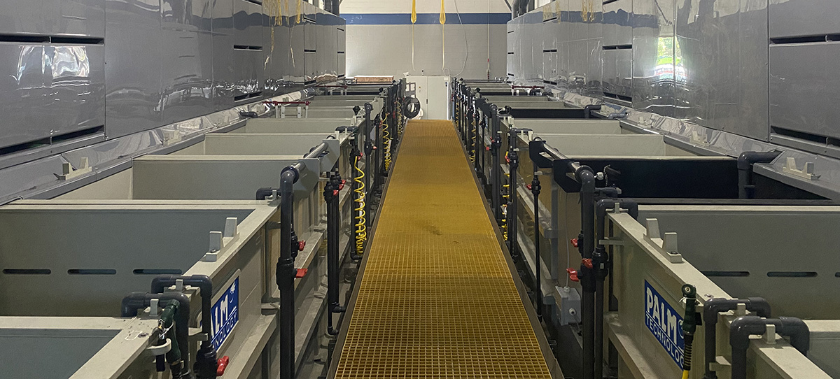 Manual Cleaning etching and NDT 2 hoist process line built by Palm Technology